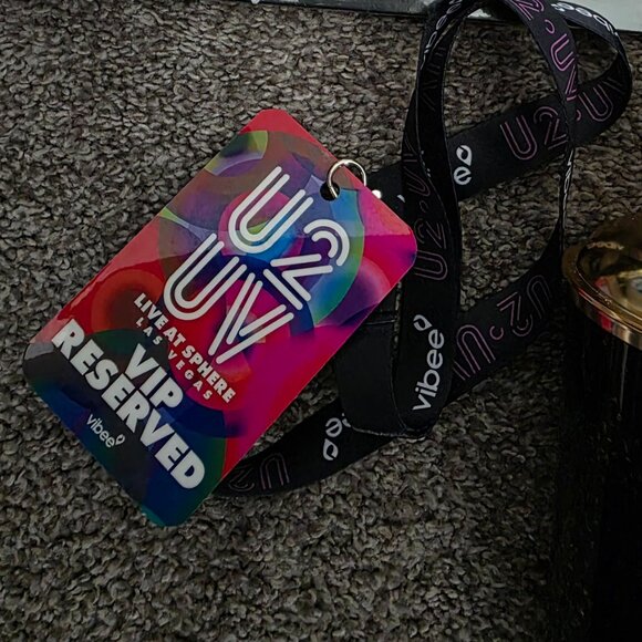 🎵 U2 Live at the Sphere Commemorative VIP Bundle – Exclusive Collectors Set! 🎵 - Picture 6 of 7